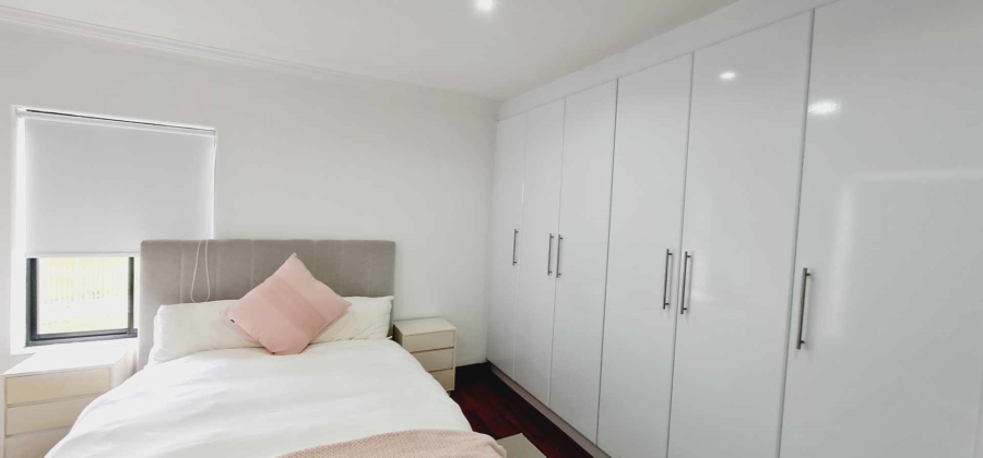 5 Bedroom Property for Sale in Baronetcy Estate Western Cape